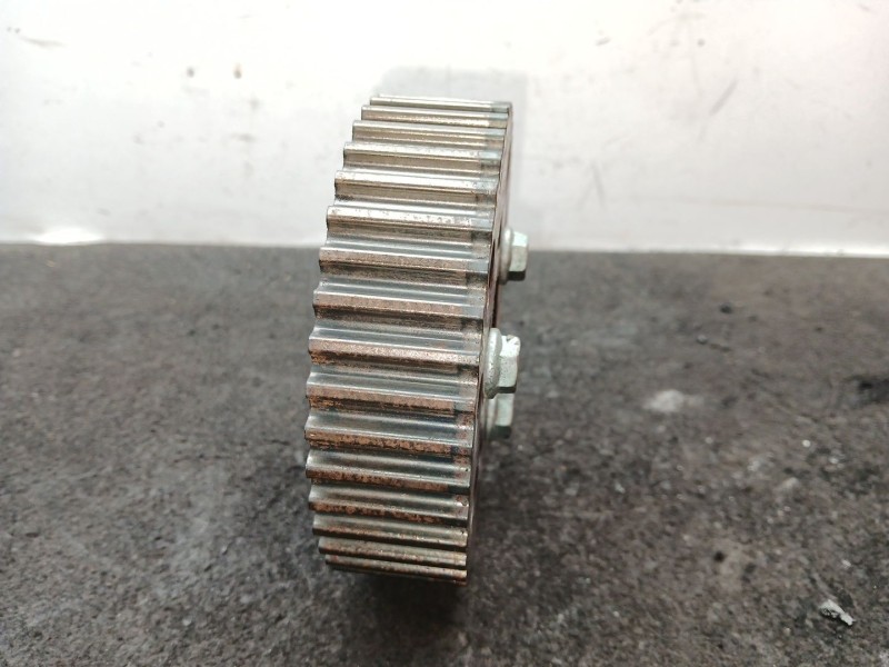 Recambio de polea arbol levas para dodge caliber 2.0 16v crd cat referencia OEM IAM 038109111E - 03G109240  