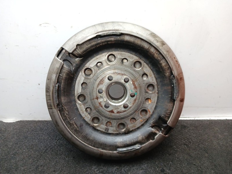Recambio de volante motor para audi a3 (8p1) 2.0 tdi 16v referencia OEM IAM 2294000113 - 131117012B SACHS 