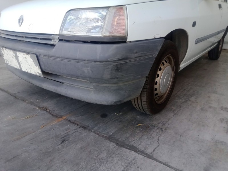 Recambio de paragolpes delantero para renault clio i (b/c57_, 5/357_) 1.1 referencia OEM IAM   