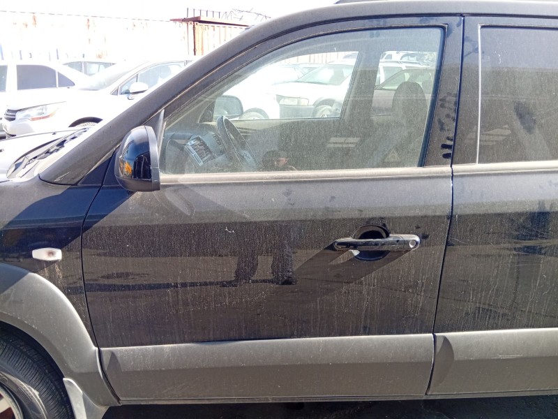 Recambio de puerta delantera izquierda para hyundai tucson (jm) 2.0 a las 4 ruedas referencia OEM IAM   