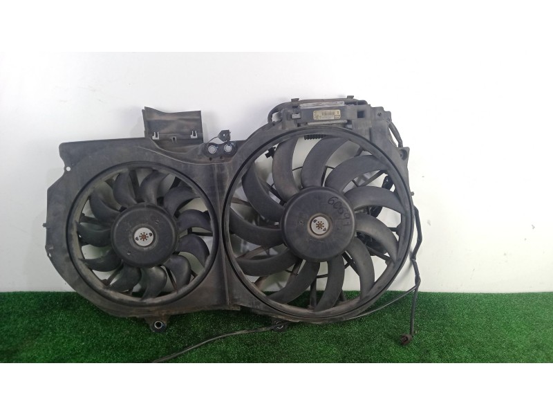 Recambio de electroventilador para audi a4 b6 (8e2) 2.0 referencia OEM IAM 8E0121205M Ø720MM - DOBLE.VENTILADOR VALEO