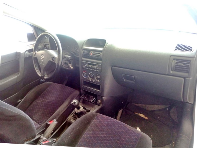 opel astra g sedán (t98) del año 1998