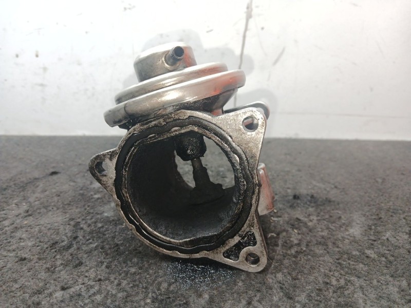 Recambio de valvula egr para skoda octavia ii combi (1z5) 2.0 tdi referencia OEM IAM 038129637D - 038131501AN  
