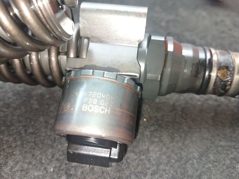 Recambio de inyector para mitsubishi grandis (na_w) 2.0 di-d (na8w) referencia OEM IAM 03G130073G - 0414720404  