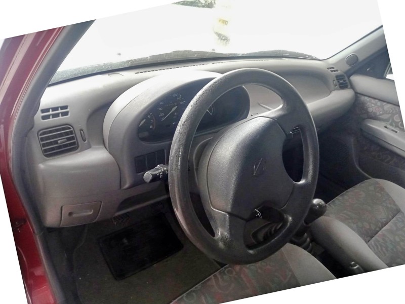 nissan micra ii (k11) del año 1996