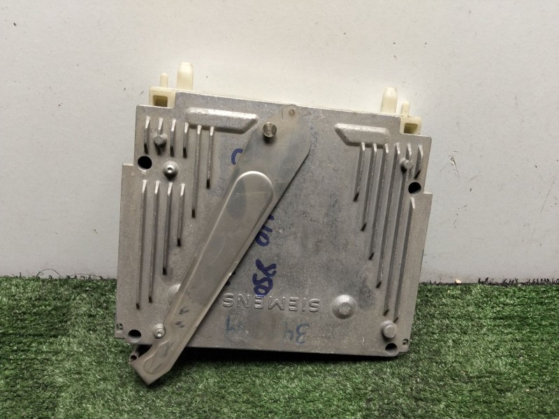 Recambio de centralita motor uce para volvo serie 850 2.5 cat referencia OEM IAM S103955403J - P1275669 - 1T50143306  