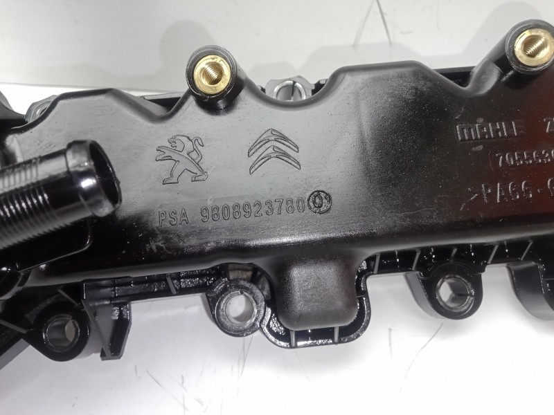 Recambio de tapa balancines para opel crossland x 1.2 referencia OEM IAM 9808923780  