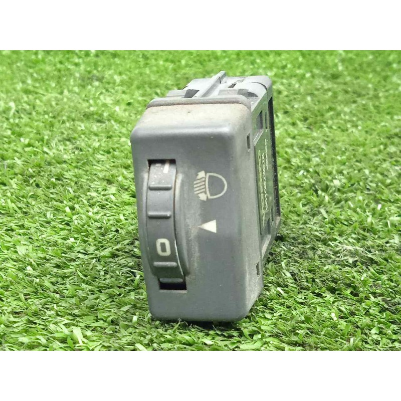 Recambio de regulador faros para volvo fl xxx 7.2 diesel referencia OEM IAM 5010623528 ALTURA FAROS 