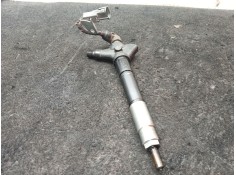 Recambio de inyector para toyota rav 4 iii (_a3_) 2.2 d 4wd (ala30_) referencia OEM IAM 2367026020 DENSO 