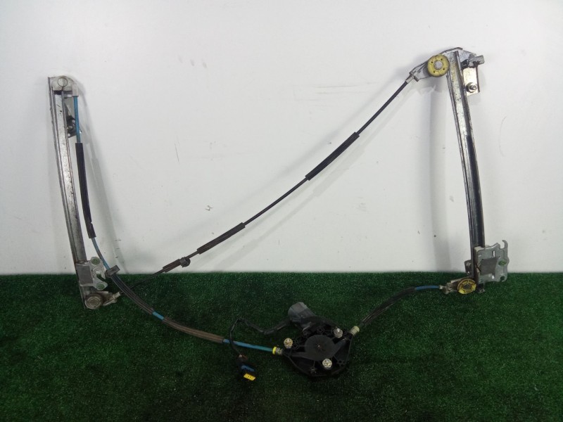 Recambio de elevalunas delantero derecho para alfa romeo gt (937_) 1.9 jtd (937cxn1b) referencia OEM IAM D28270136123601 ELECTRI