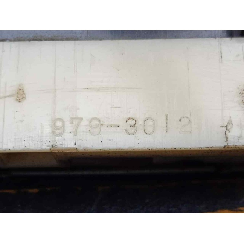 Recambio de mando elevalunas trasero derecho para toyota camry (v10) 2.0 gli referencia OEM IAM   