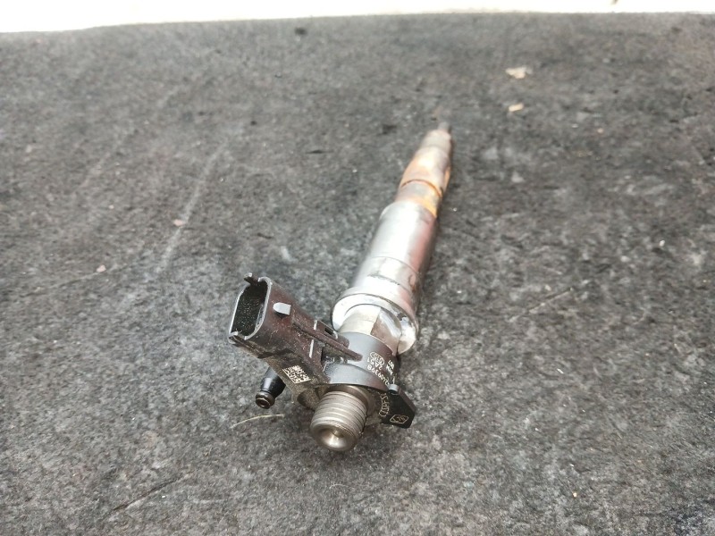 Recambio de inyector para renault koleos i (hy_) 2.0 dci (hy0k) referencia OEM IAM 0445115007 - 804536AH82409398 BOSCH 