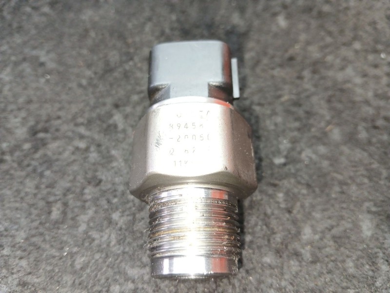 Recambio de sensor presion para toyota avensis sedán (_t27_) 2.0 d-4d (adt270_) referencia OEM IAM 8945820050  