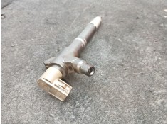 Recambio de inyector para toyota avensis sedán (_t27_) 2.0 d-4d (adt270_) referencia OEM IAM 236700R100  