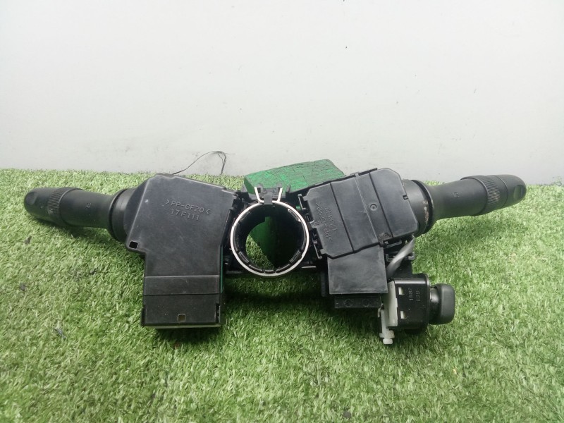 Recambio de mando luces para lexus is ii (_e2_) 220d (ale20) referencia OEM IAM 3031017F192 MANDO.DOBLE 