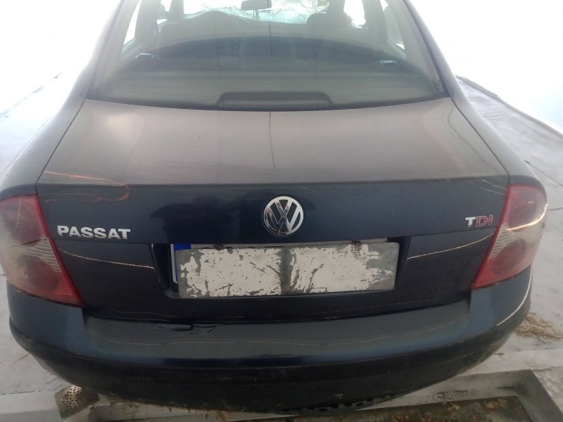 Recambio de tapa maletero para volkswagen passat b5 (3b2) 1.9 tdi referencia OEM IAM   