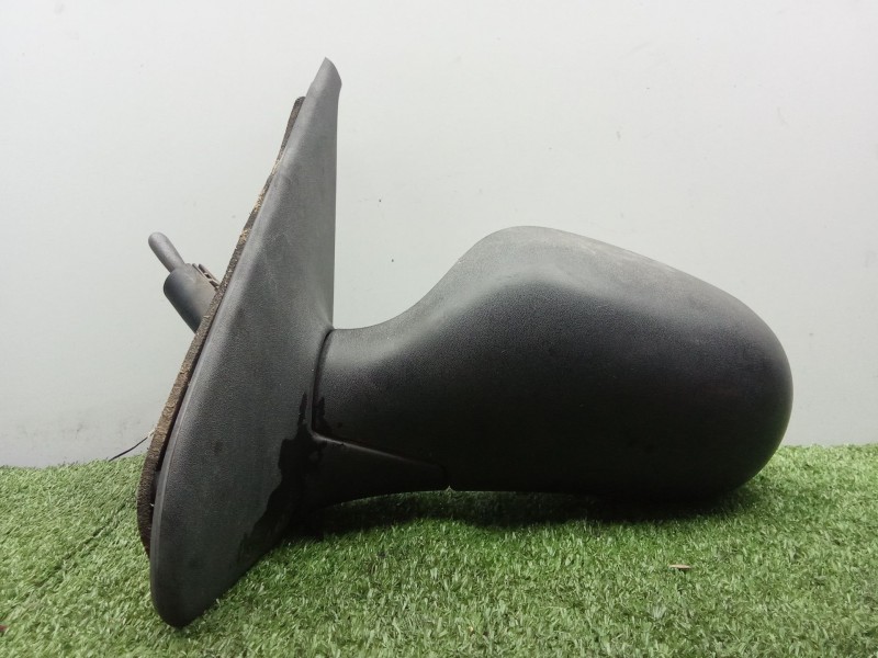 Recambio de retrovisor izquierdo para renault clio ii (bb_, cb_) 1.9 d (b/cb0e, bb0j) referencia OEM IAM  98-01 - MANUAL NEGRO
