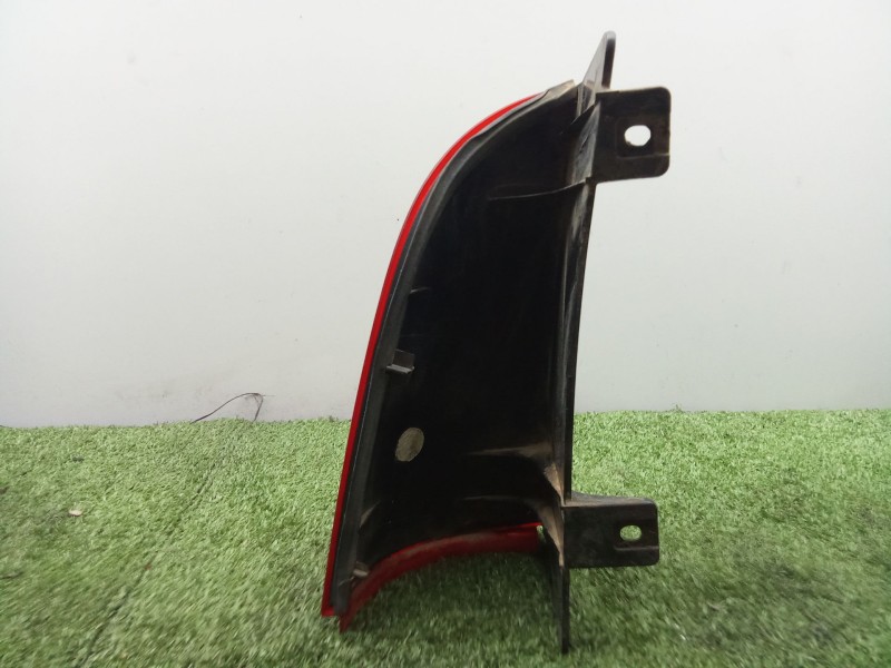 Recambio de piloto trasero derecho para mercedes-benz vito furgoneta (w638) 108 d 2.3 (638.064, 638.068) referencia OEM IAM  SUP