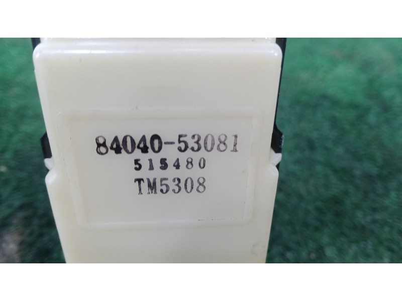 Recambio de mando elevalunas delantero izquierdo para lexus is ii (_e2_) 220d (ale20) referencia OEM IAM 8404053081 4.BOTONES 