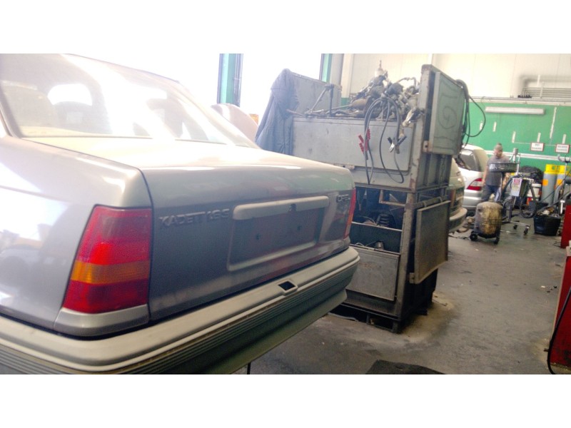 Recambio de porton trasero para opel kadett e hatchback (t85) 1.6 s (c08, c48, d08, d48) referencia OEM IAM   