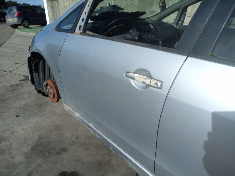 Recambio de puerta delantera izquierda para mitsubishi grandis (na_w) 2.0 di-d (na8w) referencia OEM IAM   
