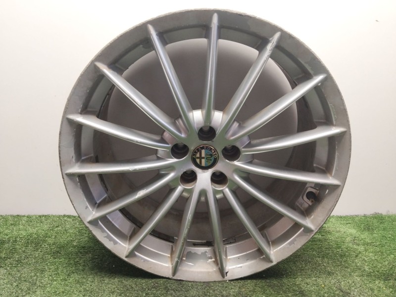 Recambio de llanta para alfa romeo gt (937_) 1.9 jtd (937cxn1b) referencia OEM IAM 60690348  18´´PULGADAS