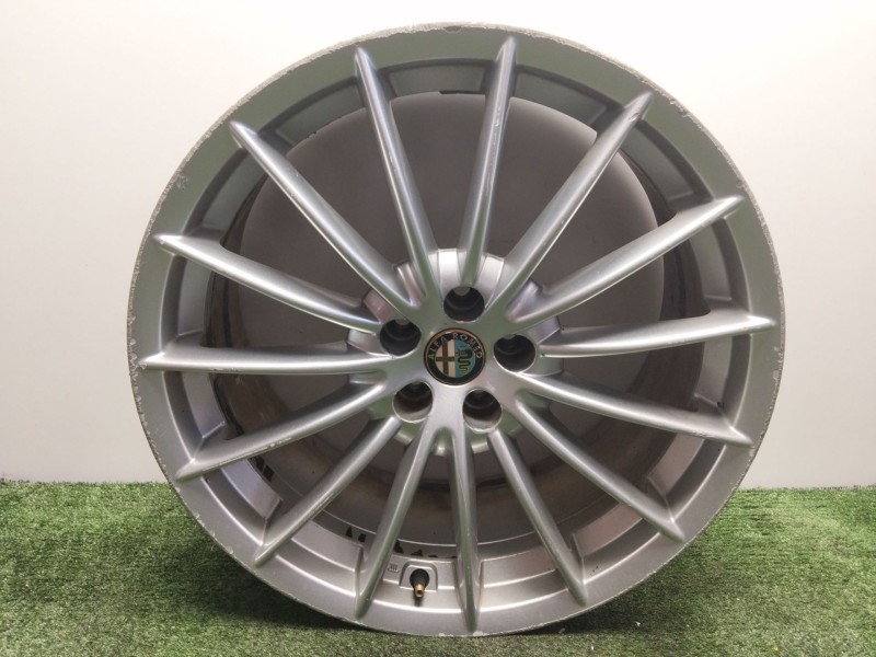 Recambio de llanta para alfa romeo gt (937_) 1.9 jtd (937cxn1b) referencia OEM IAM 60690348  18´´PULGADAS