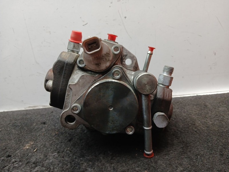 Recambio de bomba inyeccion para lexus is ii (_e2_) 220d (ale20) referencia OEM IAM 221000R031 - HU2940000880 DENSO 
