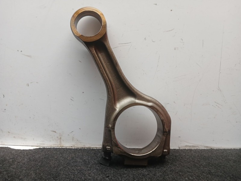 Recambio de biela para land rover discovery v (l462) 2.0 sd4 4x4 referencia OEM IAM   