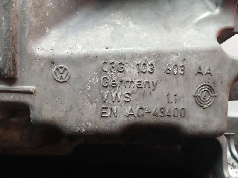 Recambio de carter para mitsubishi grandis (na_w) 2.0 di-d (na8w) referencia OEM IAM 03G103603AA  