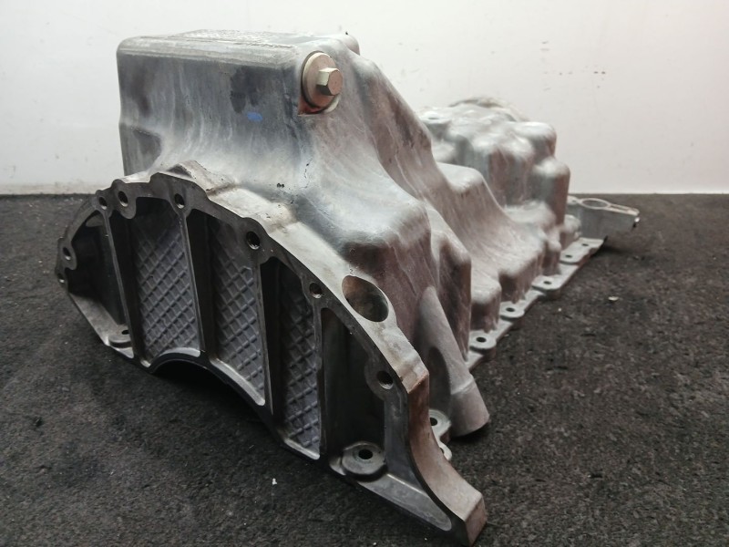 Recambio de carter para land rover discovery v (l462) 2.0 sd4 4x4 referencia OEM IAM G4D36706EA  
