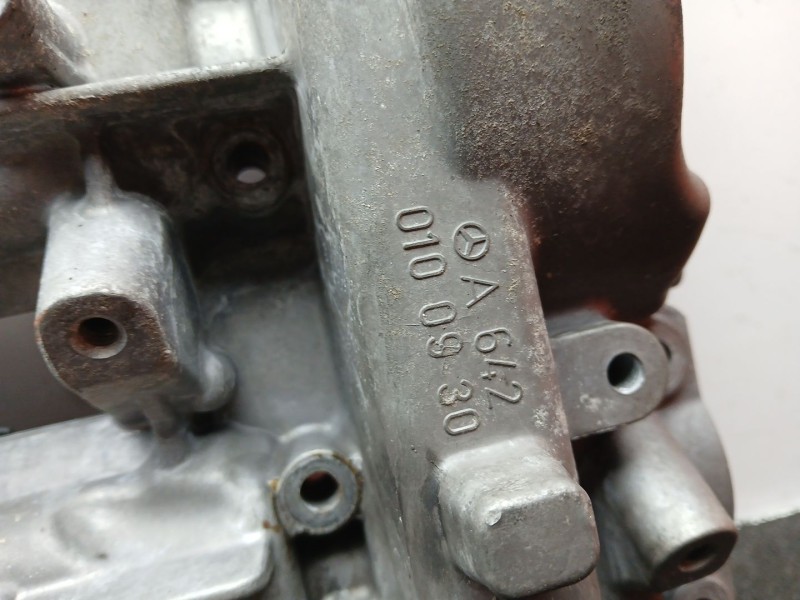 Recambio de tapa balancines para jeep grand cherokee iii (wh, wk) 3.0 crd 4x4 referencia OEM IAM A6420100930  