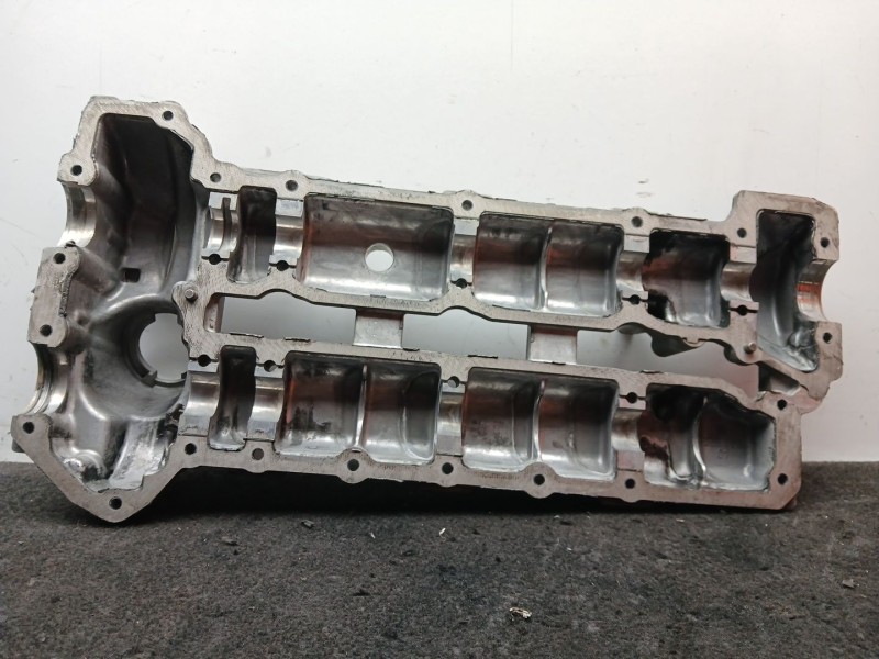 Recambio de tapa balancines para jeep grand cherokee iii (wh, wk) 3.0 crd 4x4 referencia OEM IAM A6420101030  
