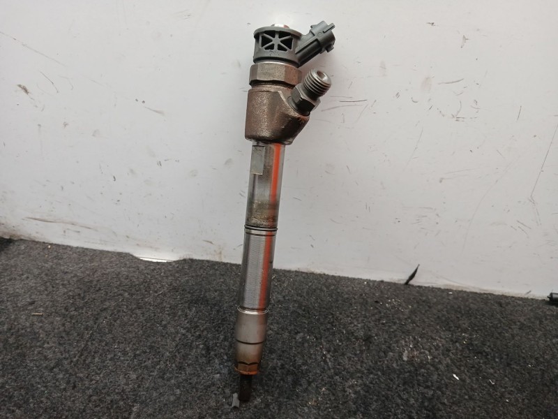 Recambio de inyector para fuso (mitsubishi) canter 7c18 referencia OEM IAM 0445110564 - 5801644454  