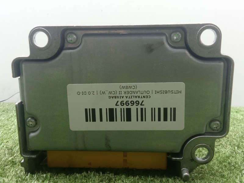 Recambio de centralita airbag para mitsubishi outlander ii (cw_w) 2.0 di-d (cw8w) referencia OEM IAM P8635A053  