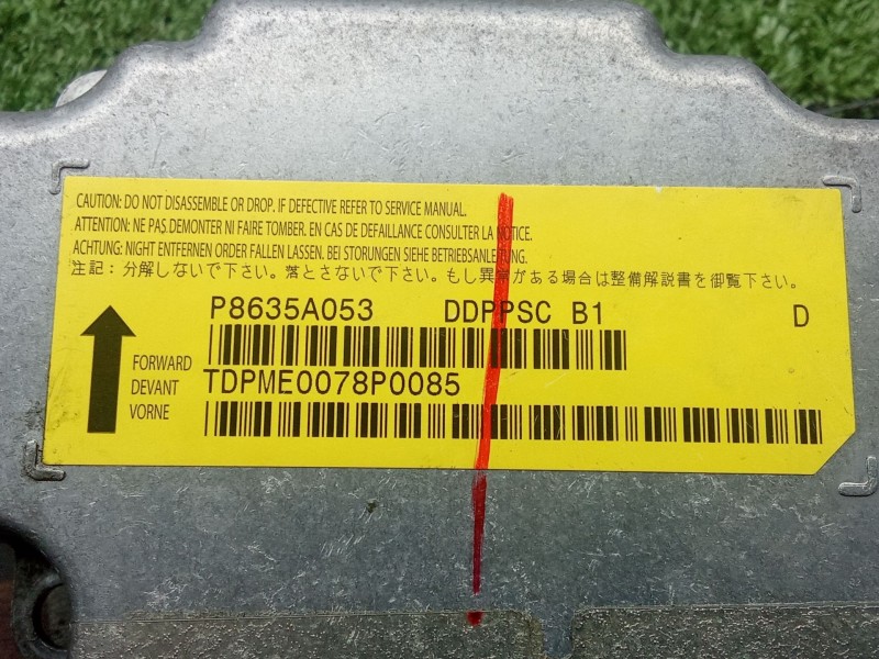 Recambio de centralita airbag para mitsubishi outlander ii (cw_w) 2.0 di-d (cw8w) referencia OEM IAM P8635A053  