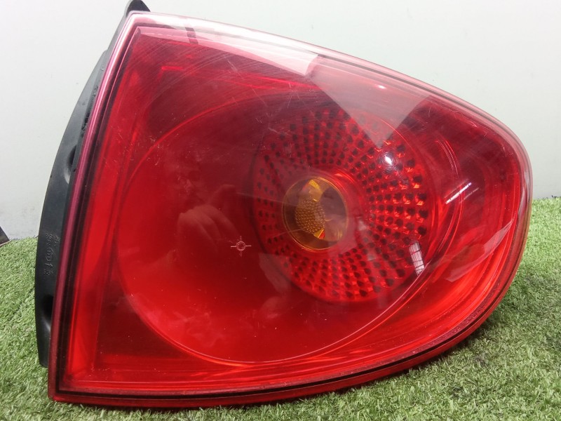 Recambio de piloto trasero derecho para seat altea (5p1) 1.9 tdi referencia OEM IAM 45349 3 PINES  
