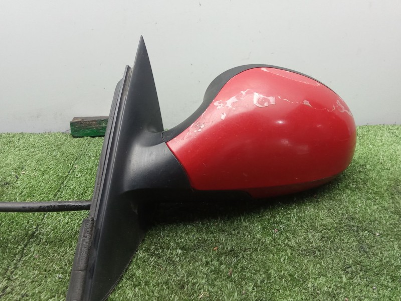 Recambio de retrovisor izquierdo para seat ibiza iii (6l1) 1.9 tdi referencia OEM IAM  MANUAL ROJO