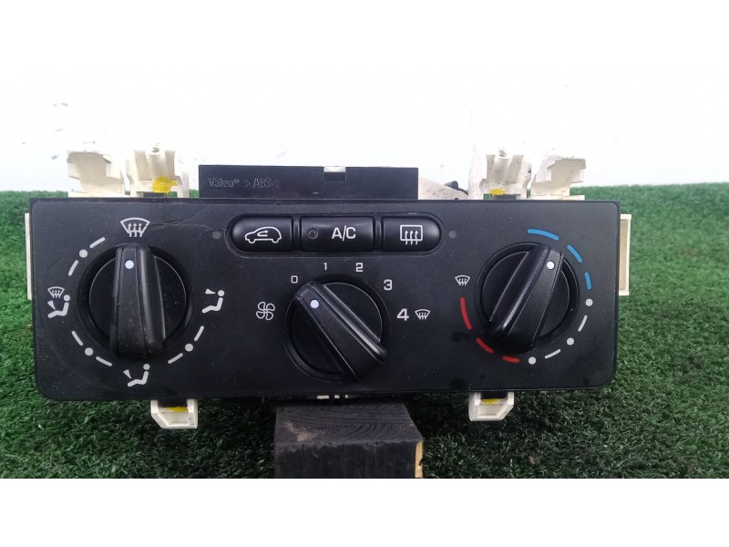 Recambio de mando calefaccion / aire acondicionado para citroën c3 i (fc_, fn_) 1.4 hdi referencia OEM IAM F664480V  