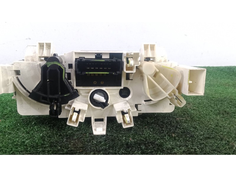 Recambio de mando calefaccion / aire acondicionado para citroën c3 i (fc_, fn_) 1.4 hdi referencia OEM IAM F664480V  