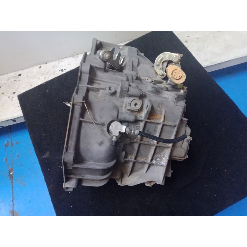 Recambio de caja cambios para opel vectra b berlina 2.0 dti referencia OEM IAM F23SP 5.VELOCIDADES MANUAL