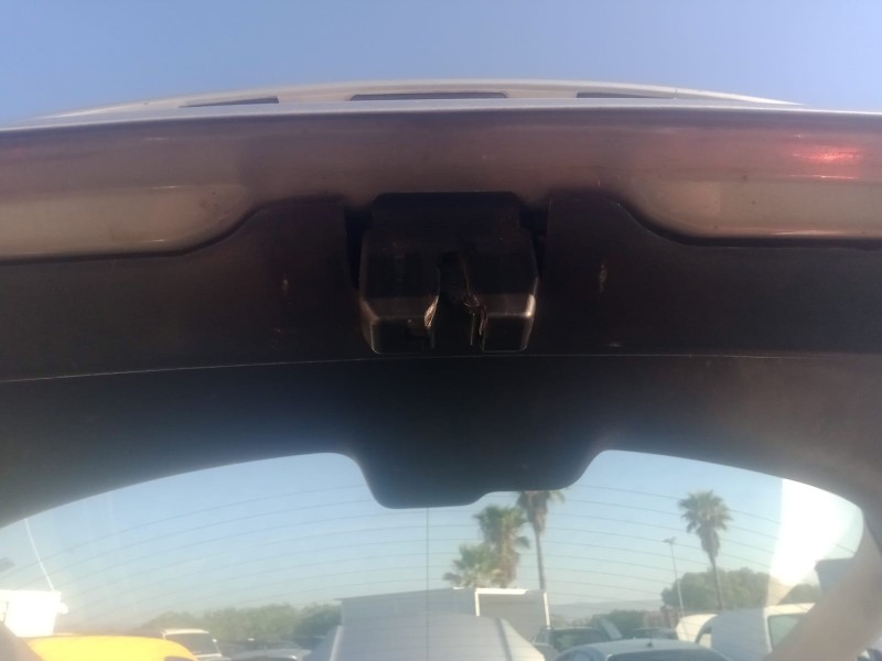 Recambio de cerradura capot para toyota avensis sedán (_t25_) 2.0 d-4d (cdt250_) referencia OEM IAM   