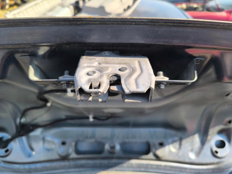 Recambio de cerradura maletero / porton para volvo s40 ii (544) 2.0 d referencia OEM IAM   