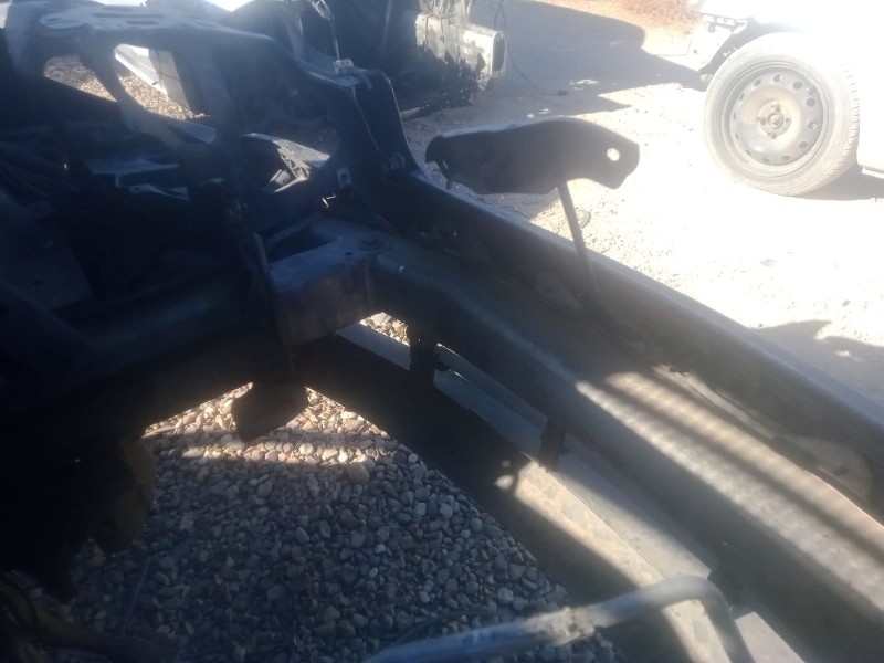 Recambio de refuerzo paragolpes delantero para bmw 7 (e65, e66, e67) 730 d referencia OEM IAM   