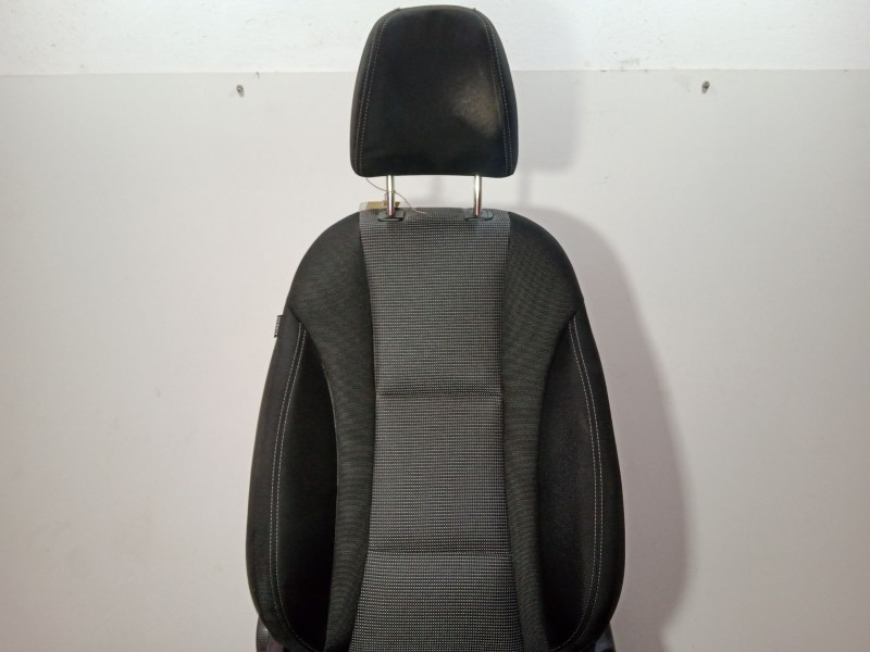 Recambio de asiento delantero derecho para hyundai i30 (gd) 1.4 crdi referencia OEM IAM  TELA 