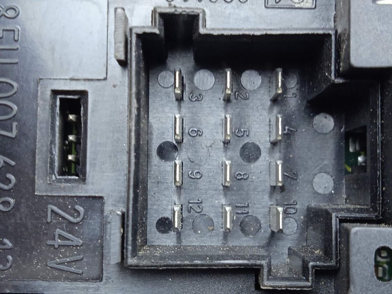 Recambio de mando multifuncion para man tg - l 12.xxx 7.0 referencia OEM IAM 8EU00762813 - 81619900092  
