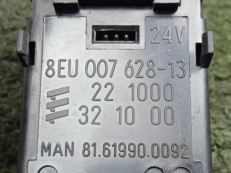 Recambio de mando multifuncion para man tg - l 12.xxx 7.0 referencia OEM IAM 8EU00762813 - 81619900092  