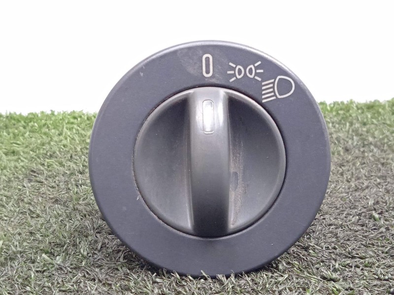 Recambio de interruptor luces para man tg - l 12.xxx 7.0 referencia OEM IAM 81255250193  