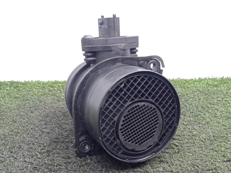 Recambio de caudalimetro para ssangyong rodius 2.7 turbodiesel cat referencia OEM IAM 0280218130 - 6650943048 BOSCH 5.PINES