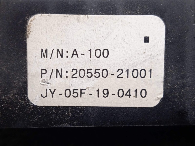 Recambio de potenciometro pedal para ssangyong rodius 2.7 turbodiesel cat referencia OEM IAM 2055021001  